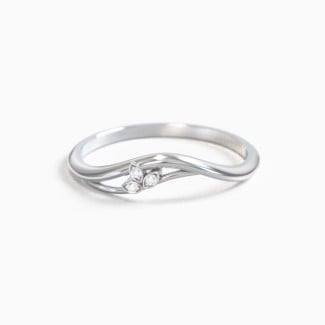 Dainty Contour Band with Petal-Shaped Accents